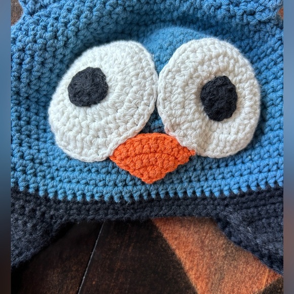 Handmade Knitted Owl Hat - Picture 2 of 8